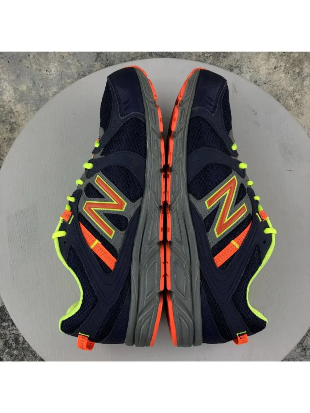 New Balance Men's Size 11 4E 402 Blue Lace-Up Low Top Running Sneakers ME402NO1